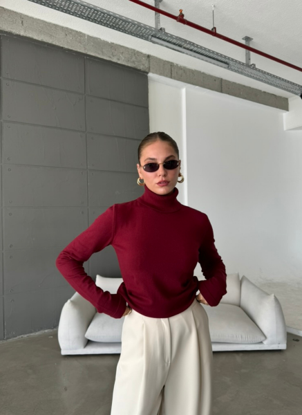 BORDO TRİKO BOĞAZLI KAZAK