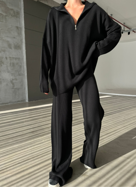 SİYAH FERMUARLI TRİKO TAKIM