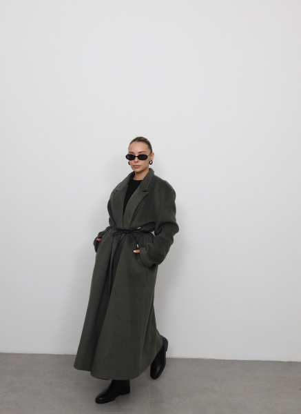 HAKİ KEMERLİ KAŞE KABAN