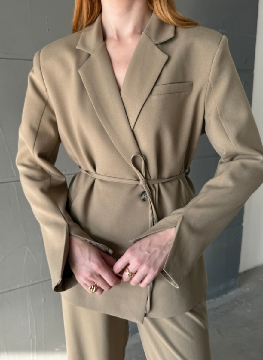 CAMEL BAĞLAMALI BLAZER