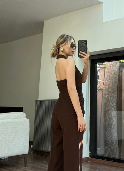 KAHVE HİLLARY TAKIM