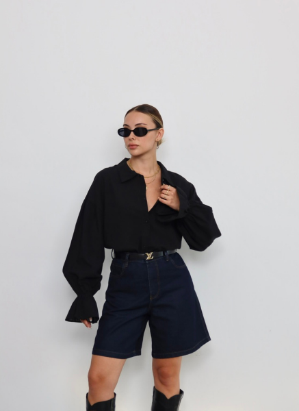 SİYAH KOLU BÜZGÜLÜ GÖMLEK