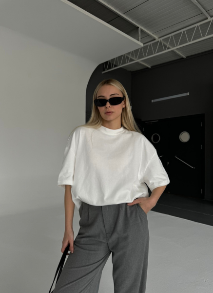 BEYAZ OVERSİZ BASIC T-SHIRT