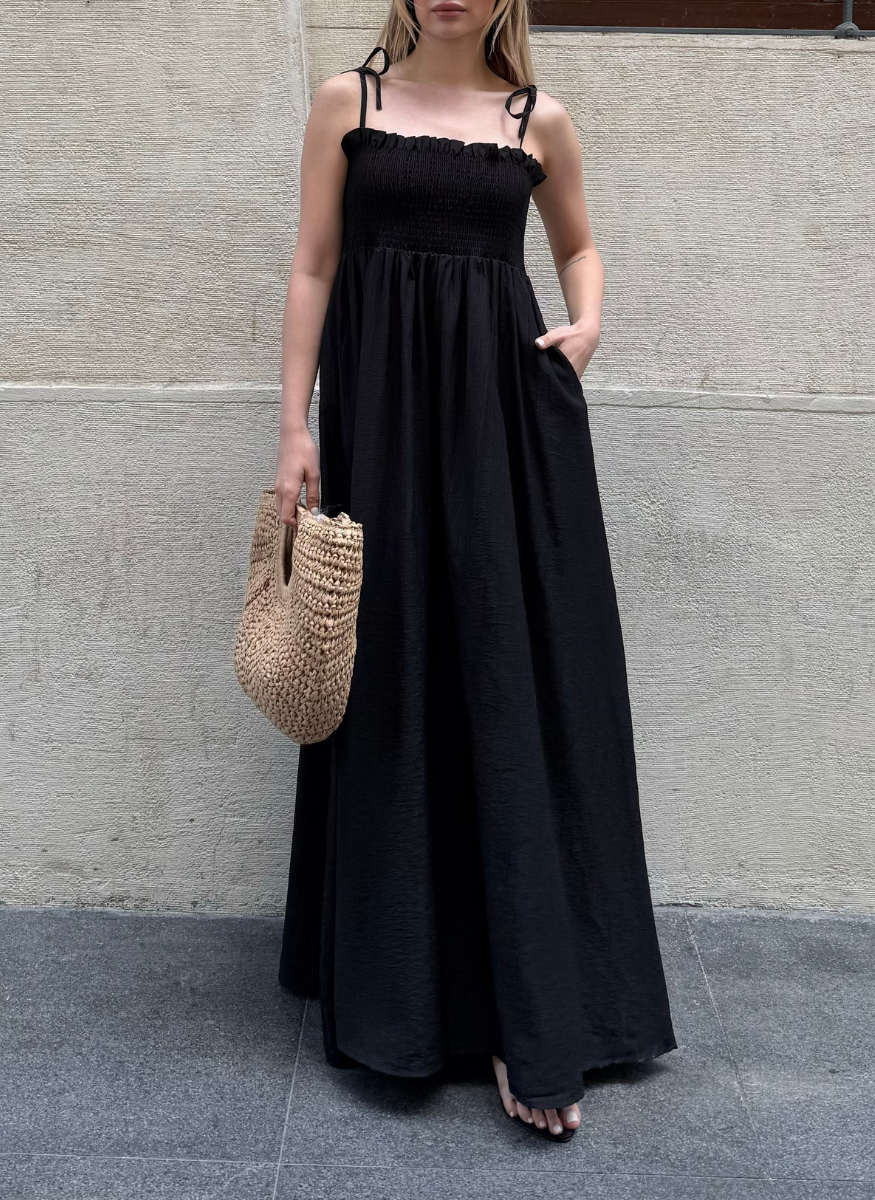 SİYAH GİPELİ ELBİSE