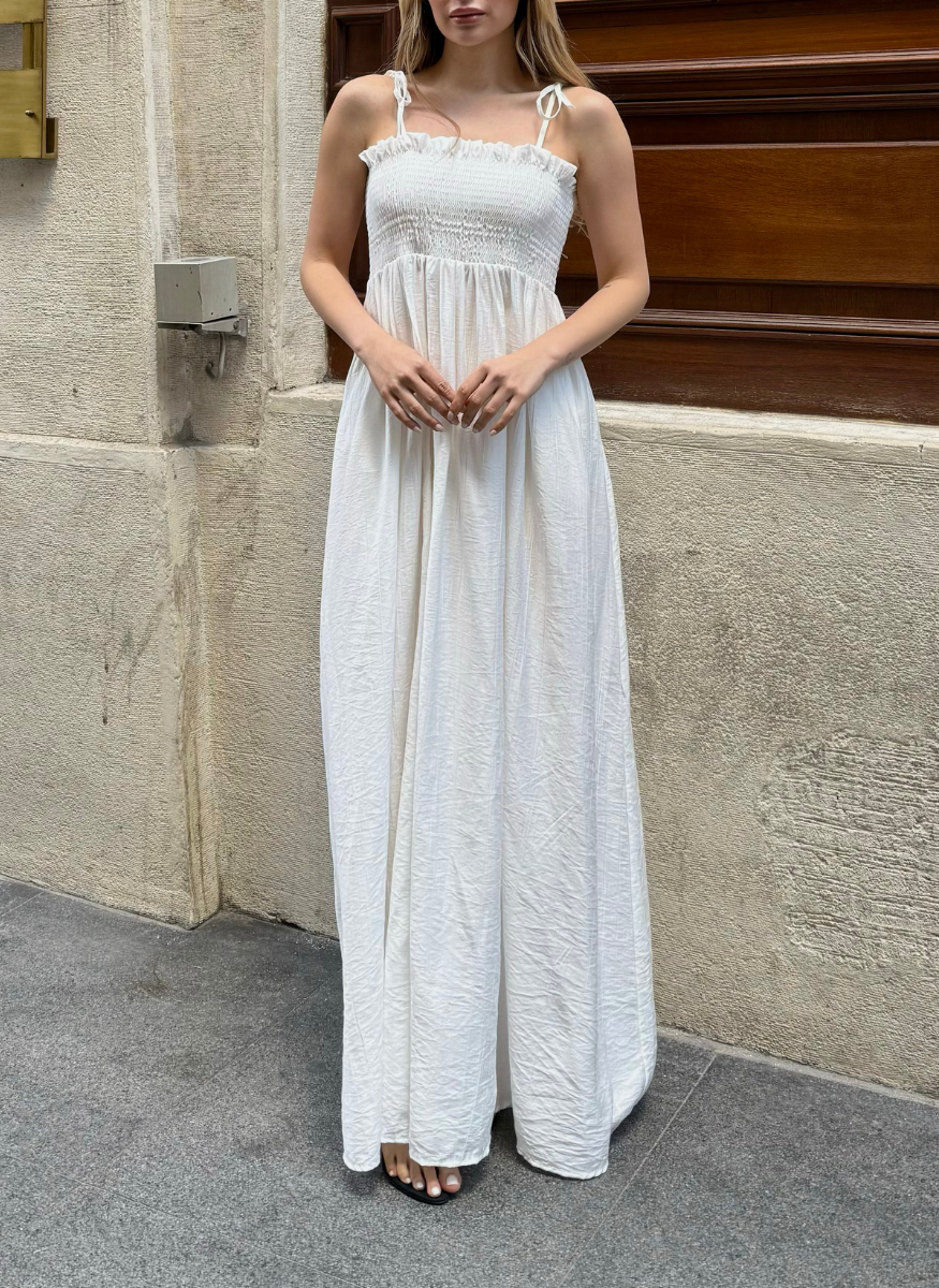 BEYAZ GİPELİ ELBİSE