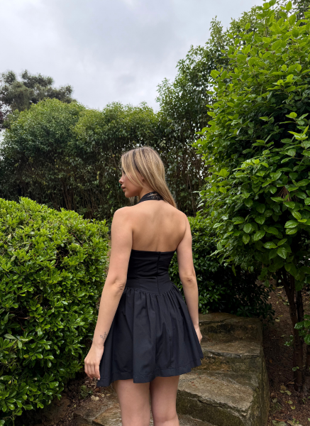 SİYAH HALTER YAKA ELBİSE