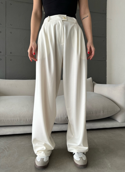 BEYAZ MASKÜLEN PANTOLON