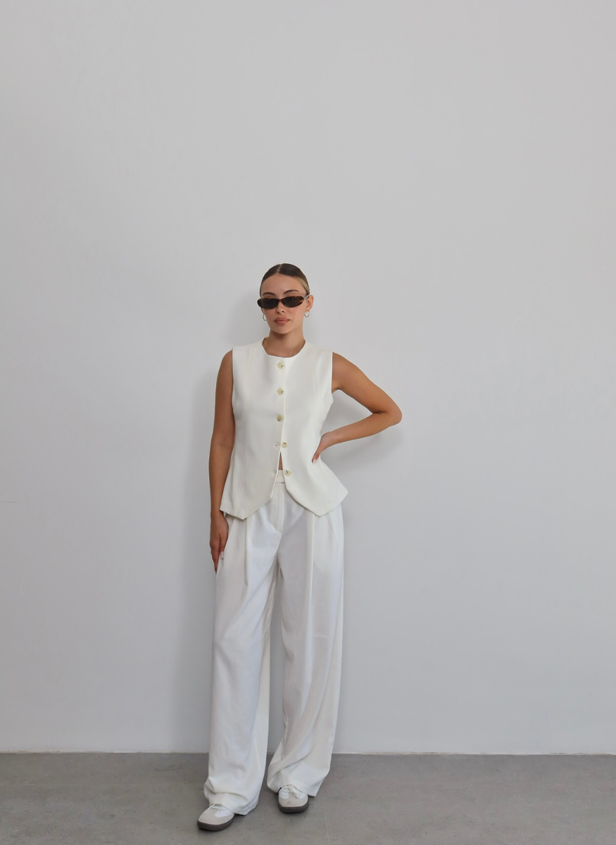 BEYAZ MASKÜLEN PANTOLON