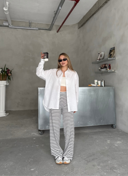 BEYAZ ÇİZGİLİ PANTOLON