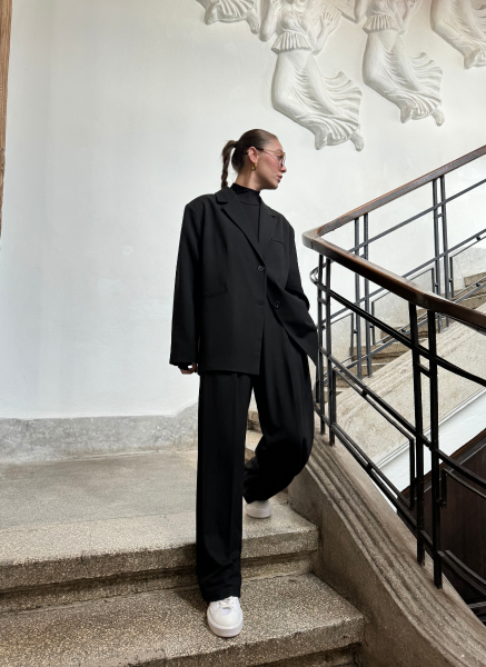 SİYAH MASKÜLEN PANTOLON