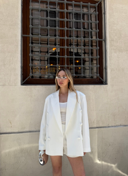 BEYAZ ŞORT BLAZER CEKET TAKIM