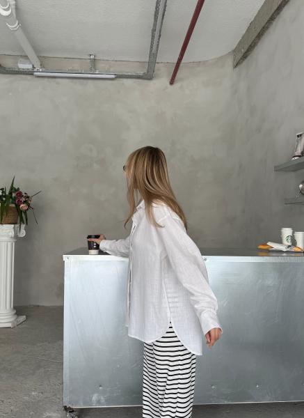 BEYAZ OVERSİZE GÖMLEK