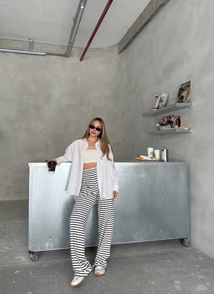 BEYAZ OVERSİZE GÖMLEK