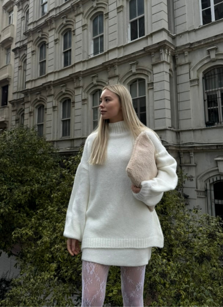 BEYAZ YUMOŞ TRİKO ETEK