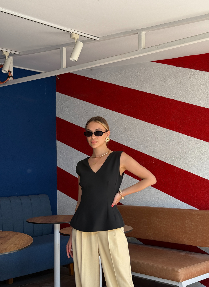 SİYAH V YAKA DOUBLE YELEK