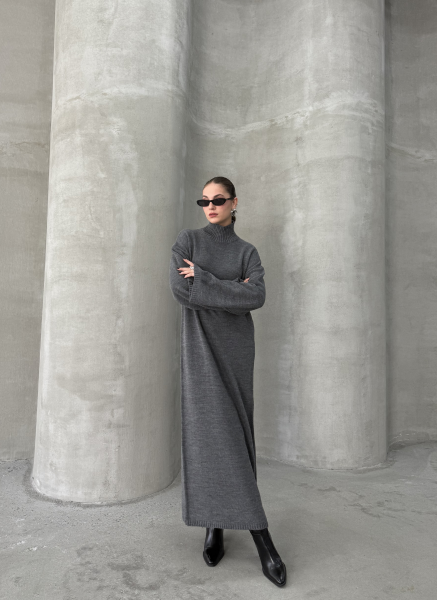 ANTRASİT BOĞAZLI TRİKO ELBİSE