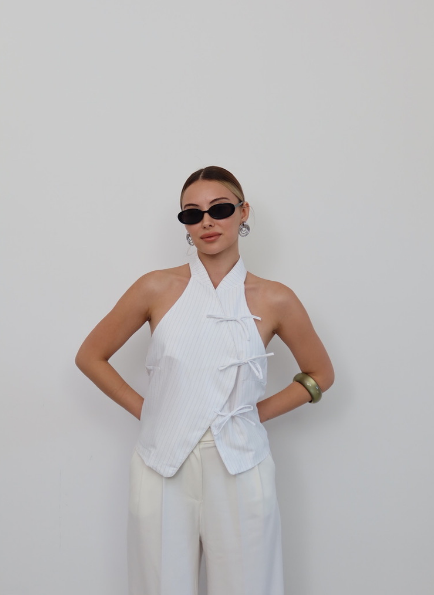 BEYAZ ÇİZGİLİ YELEK