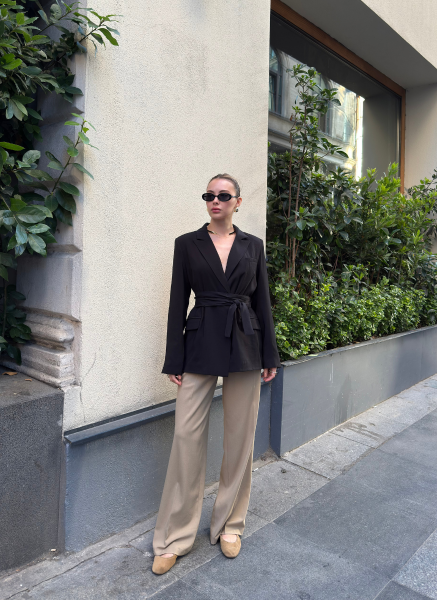 SİYAH UZUN KOLLU TENSEL CEKET