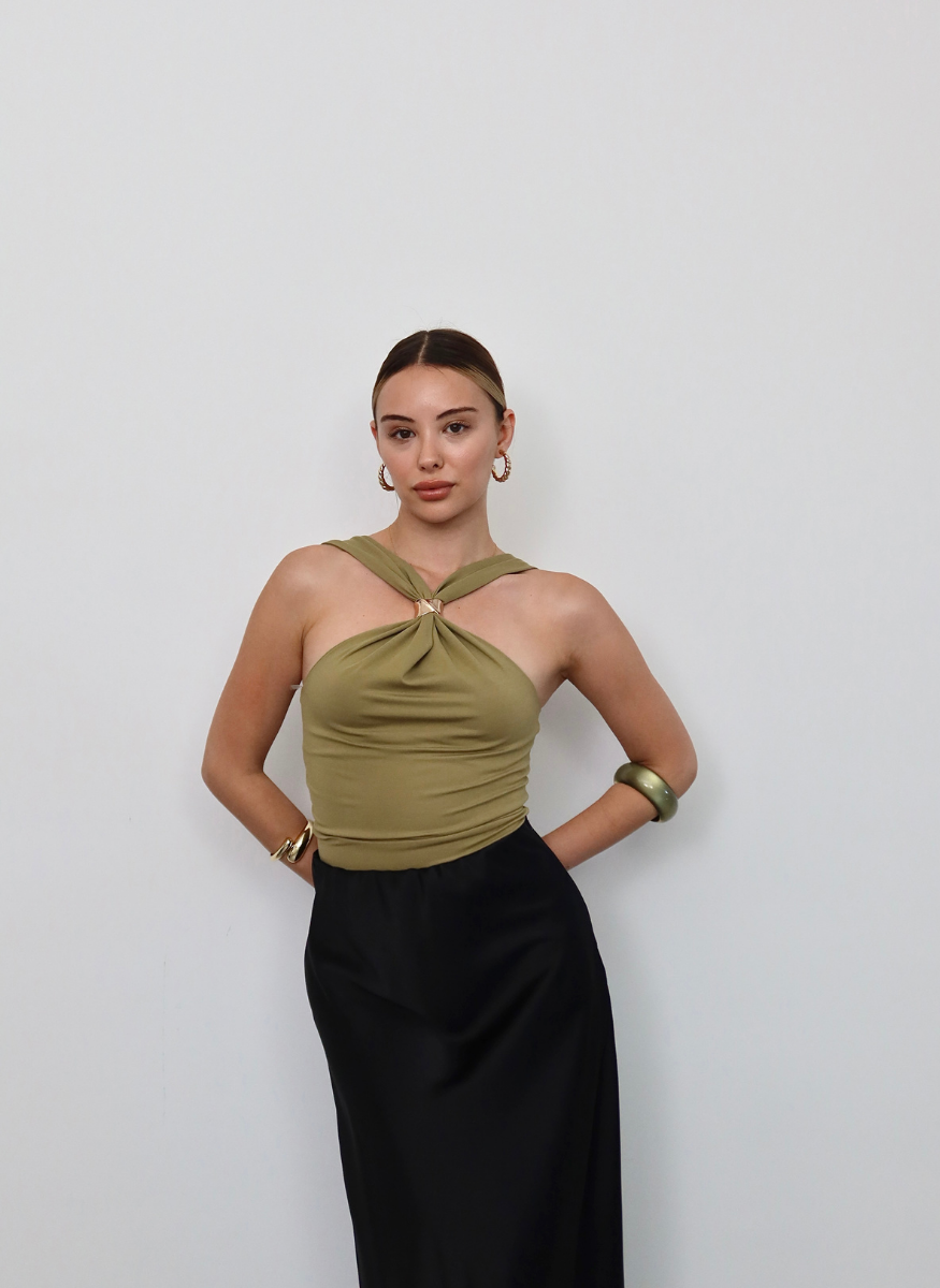 FISTIK YEŞİLİ GOLD TAKILI BLUZ