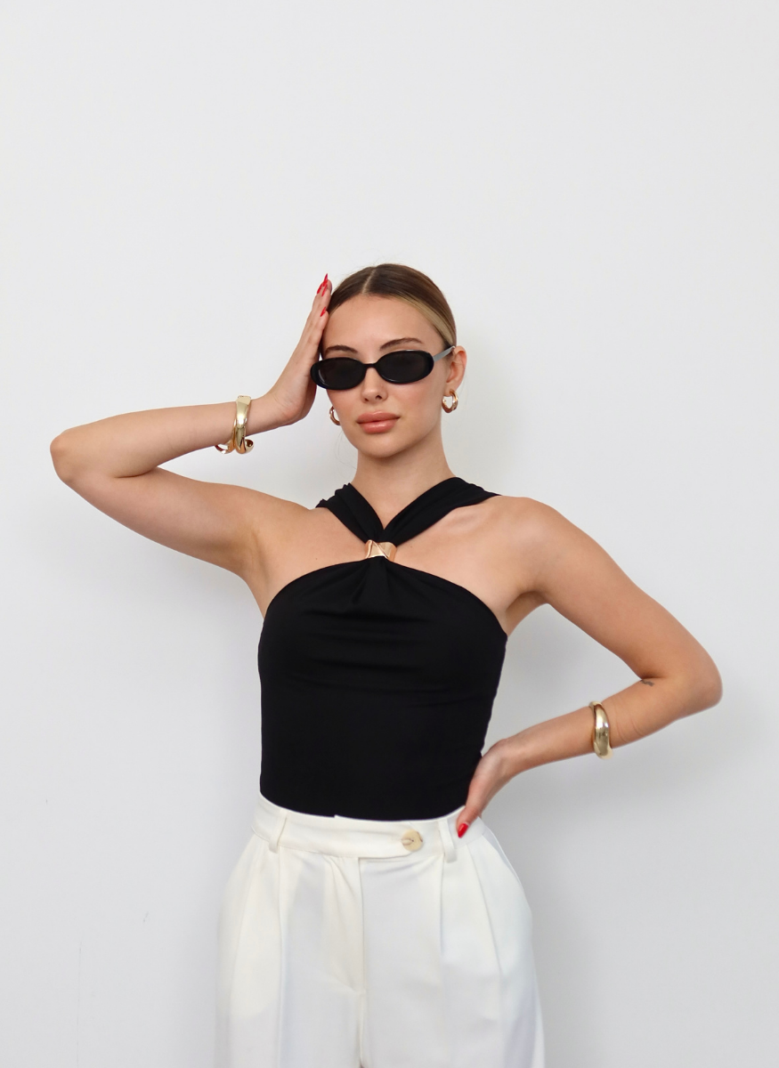 SİYAH GOLD TAKILI BLUZ