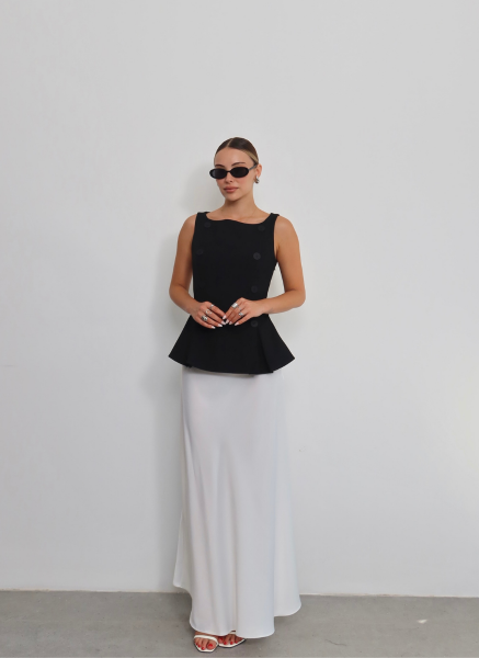 SİYAH ÇOK DÜĞMELİ YELEK