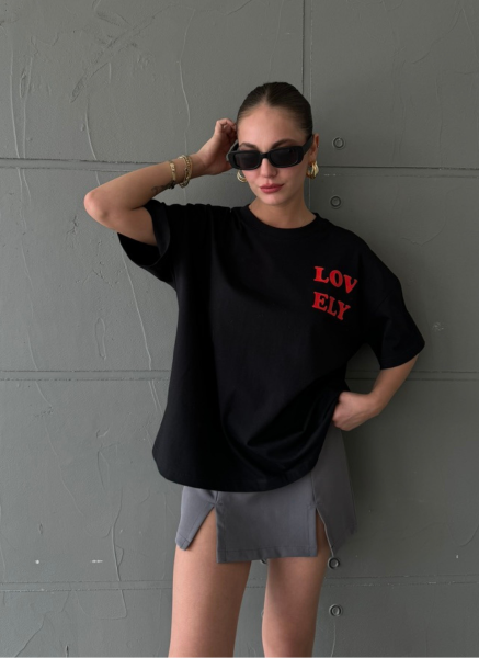 SİYAH LOVELY T-SHIRT