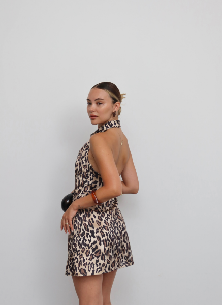 LEOPAR DEGAJE YAKA ELBİSE