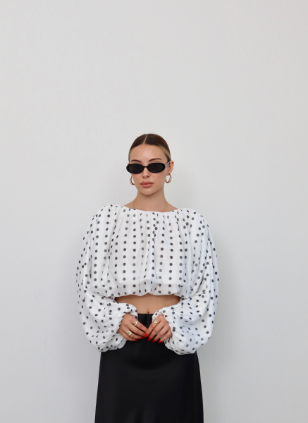 BEYAZ PUANTİYELİ BLUZ