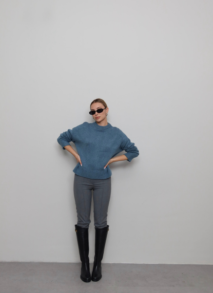 MAVİ TRİKO YUMOŞ KAZAK