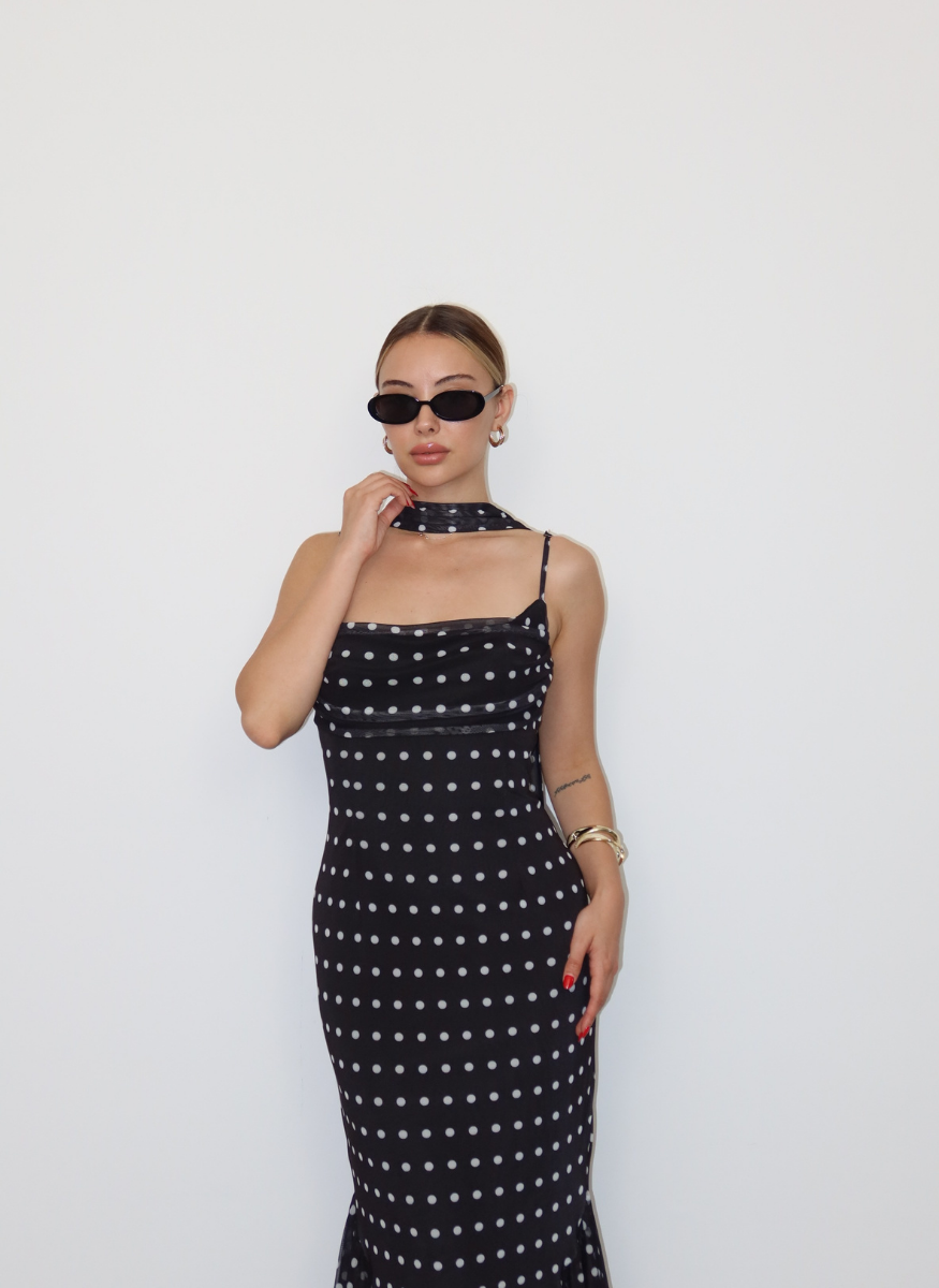 SİYAH ŞALLI PUANTİYE ELBİSE