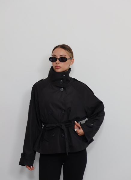 SİYAH DİK YAKA TREÇKOT