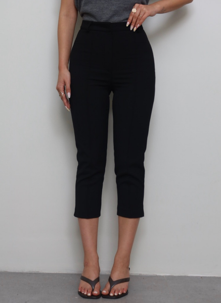 SİYAH ÇIMALI KAPRİ PANTOLON