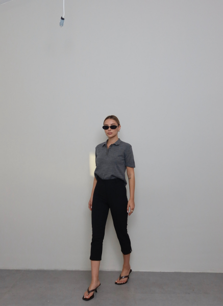 SİYAH ÇIMALI KAPRİ PANTOLON