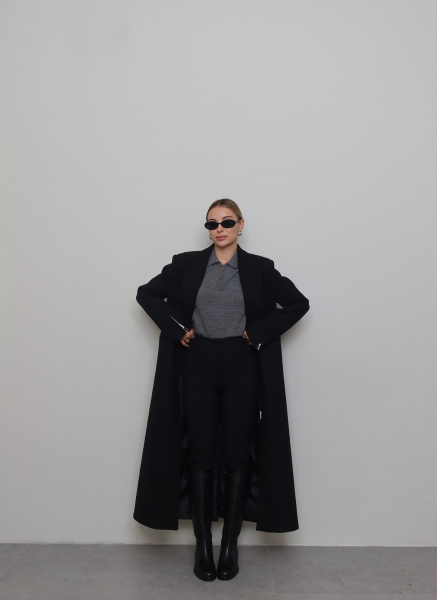 SİYAH ÇIMALI KAPRİ PANTOLON