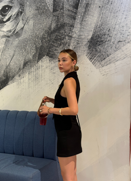 SİYAH CUT OUT YELEK