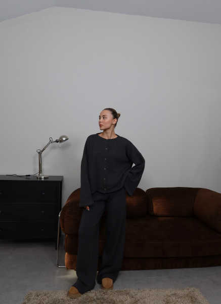 ANTRASİT HIRKALI TRİKO TAKIM