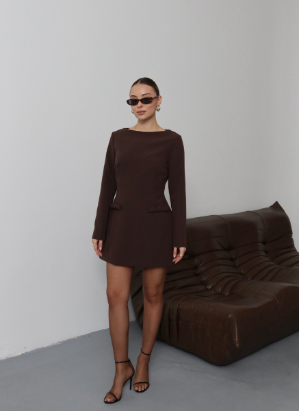 KAHVERENGİ FİYONK DETAYLI ELBİSE