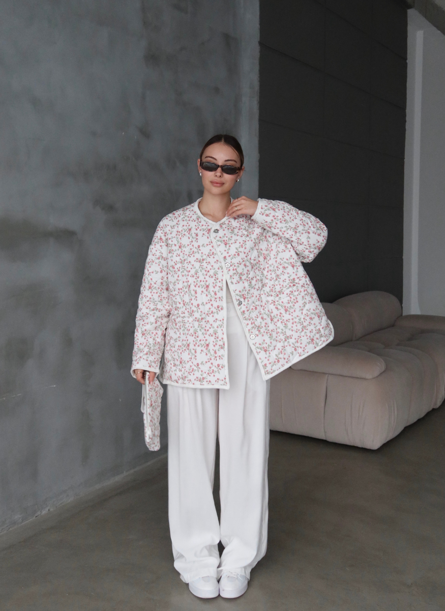 KIRMIZI ÇİÇEKLİ OVERSİZE KAPİTONE CEKET