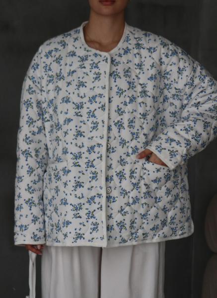 MAVİ ÇİÇEKLİ OVERSİZE KAPİTONE CEKET