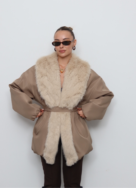 YAKASI KÜRK DETAYLI VİZON CEKET