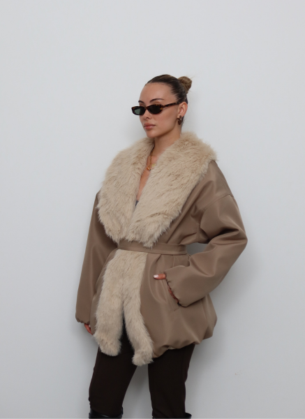 YAKASI KÜRK DETAYLI VİZON CEKET