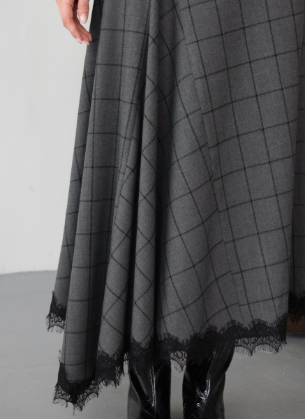 ANTRASİT DANTEL DETAYLI KARELİ ETEK