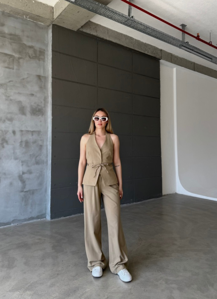 CAMEL BOYUNDAN ASKILI YELEK