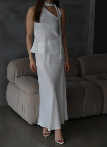 BEYAZ SATEN ŞALLI BLUZ