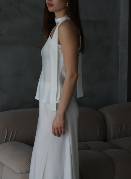 BEYAZ SATEN ŞALLI BLUZ